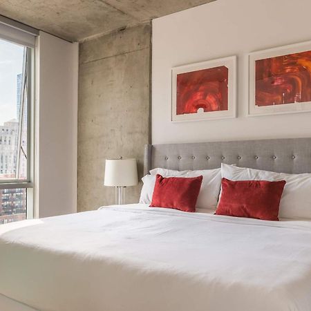 2Br Elegant Premium Suite With Balcony & Sweeping City Views Σικάγο Εξωτερικό φωτογραφία